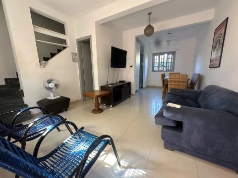 Sobrado para aluguel e venda tem 100 metros quadrados com 3 quartos em Riviera - Bertioga 