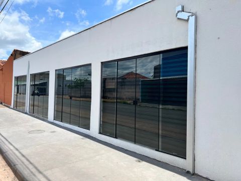 Aluga-se Salas Comerciais 