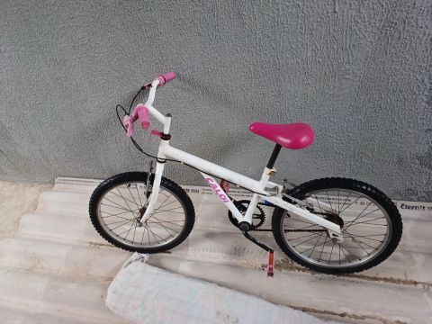 Bicicleta Caloi Infantil