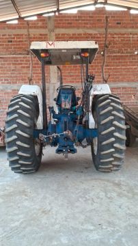 Trator Ford 6600