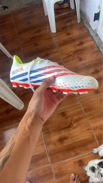 Chuteira original adidas 42/43