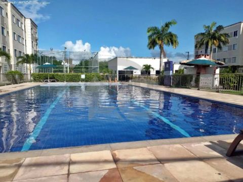 Apartamento no Condomínio Alamedas Jardins com 2 Quartos e Área de Lazer