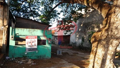 LOTE A VENDA NO BAIRRO CENTRAL