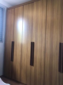 Vendo guarda roupa casal