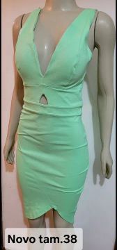 Vestido verde, tamanho 38, novo