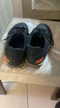 Vendendo tênis de futsal nike tamanho 42