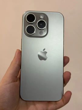 iPhone 15 Pro 256gb natural + garantia Apple 