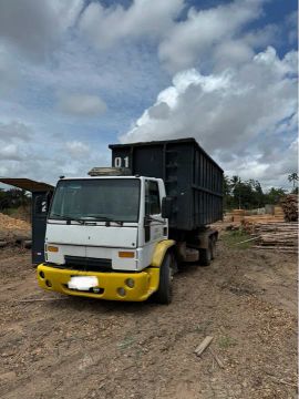 Caminhão Ford 2428 Roll on Roll off