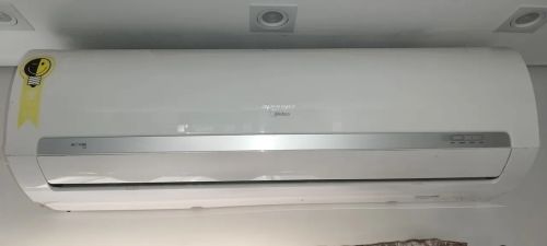Ar Condicionado Springer Midea Split 18000 BTUs