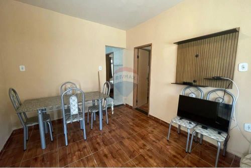 Casa com Excelente Localização no Bairro Queluz!