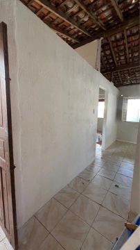 Alugo casa com 2 quartos - Próxima ao Novos Rumos
