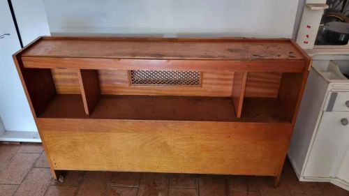 Cabeceira casal com bau madeir  medindo  1.50 X 0.30 X 0.93 altura ((ENTREGO))))