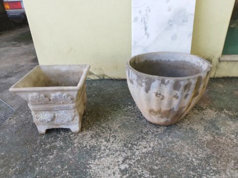 2 vasos de cerâmica para plantas