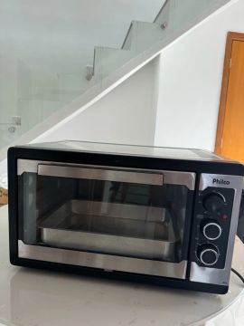 Forno elétrico 46 litros novinho 