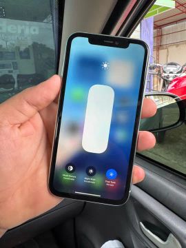 iPhone 11