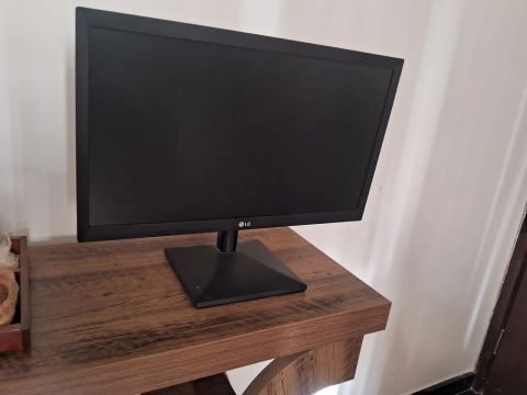 Monitor LG - Tela LED - 