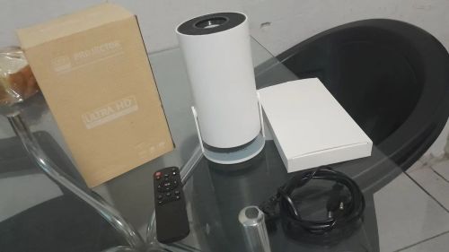 Projetor Portátil Ultra HD Smart até 150 polegadas