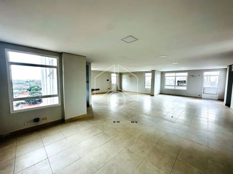 Comercial Sala em Condomínio em Marília