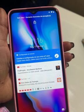 Motorola Moto E7 Plus - IMPECÁVEL 