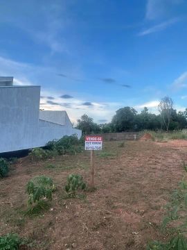 Terreno à venda em ótima localização!