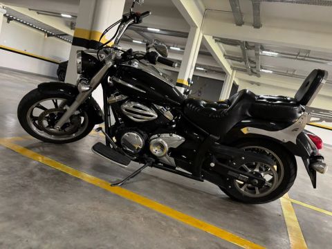 Linda Yamaha midnayt 950. 