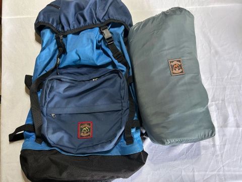 Mochila de Camping + Saco de Dormir Trilhas & Rumos