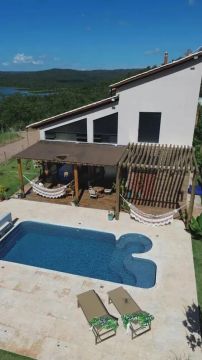 Casa Estilo Praiano Piscina aquecida  no Lago Corumbá IV