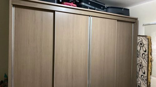 Guarda roupa casal 4 portas usado