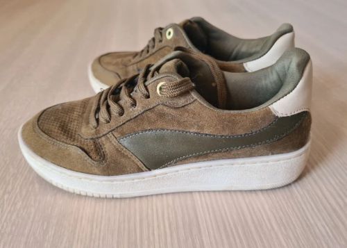 Tênis feminino 