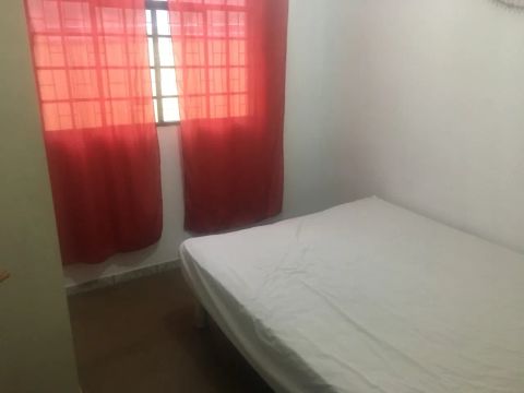 Aluguel de quartos ( leia todo o anúncio )