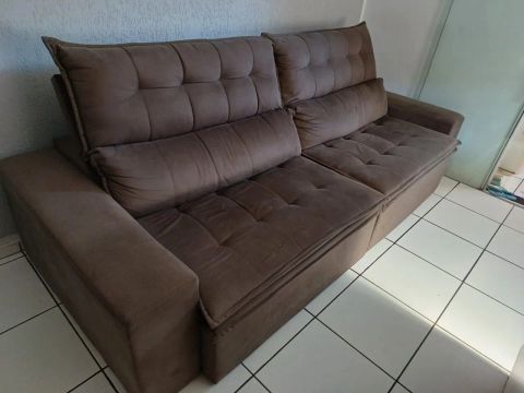 Sofá Retrátil e reclinável em Suede