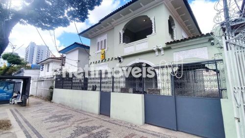 Casa residencial para alugar com 11 dormitórios/quartos no bairro Santo Agostinho - 420 m²