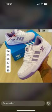 Tênis Adidas