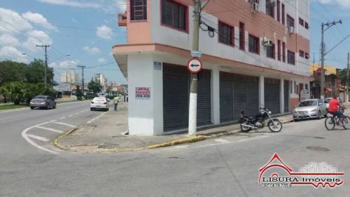SALAS COMERCIAIS NA NOVE DE JULHO CENTRO JACAREÍ SP