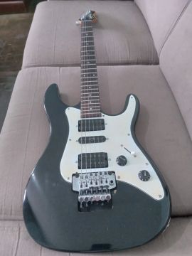 Guitarra Washburn séries WG 330