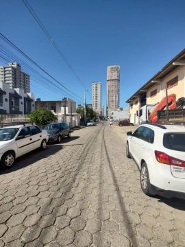 TERRENO EM ITAPEMA, COM 264m², COM 02 CASAS EM ANEXO, OPORTUNIDADE!!! Morretes