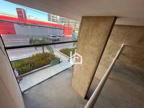 Loja Comercial com 55m2 + 35m2 de mezanino na Rodovia do Sol!