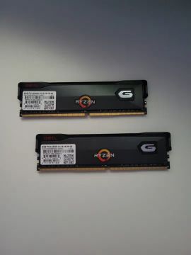 Memória Ram 2x8Gb Geil Orion 3000MHz em Perfeito Estado (Dois sticks de 8Gb cada)