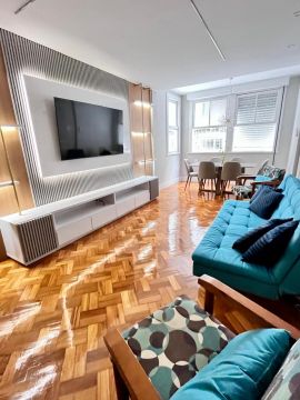 3 QUARTOS LUXUOSAMENTE REFORMARDO E EQUIPADO EM COPACABANA POSTO