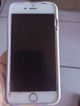 iPhone 6 Plus com Tela Quebrada
