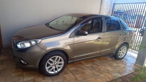 Grand Siena 2014 flex automático 