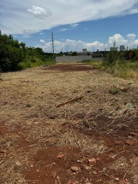 Terreno plano em ótima localização Baixou o valor!!!! De 350 por 320