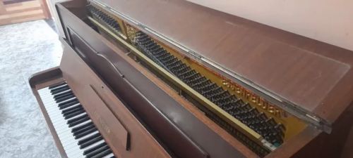 Piano Essenfelder 