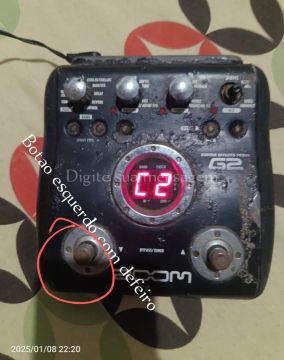 Pedaleira Zoom G2