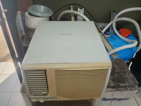 Ar de janela Consul 7500 btus