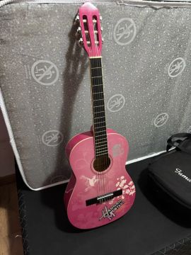 Violão pink da Hannah Montana 