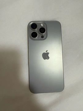 iPhone 15 Pro Max - 512GB  - Titânio Natural