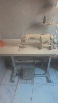 Máquina de Costura Industrial