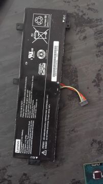 Bateria Lenovo L15L2PB4 para Notebook