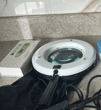 Lupa de LED para Pele e analisador de pele 